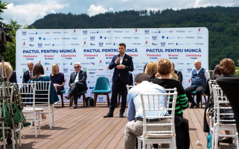 COMUNICAT DE PRESĂ: România are nevoie de o regândire a sistemului de educație!